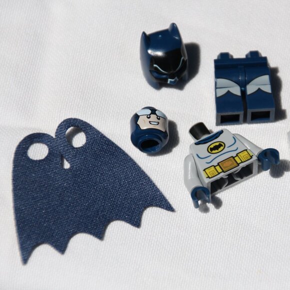 Lego Batman Minifigure Classic TV Series - Picture 2 of 9